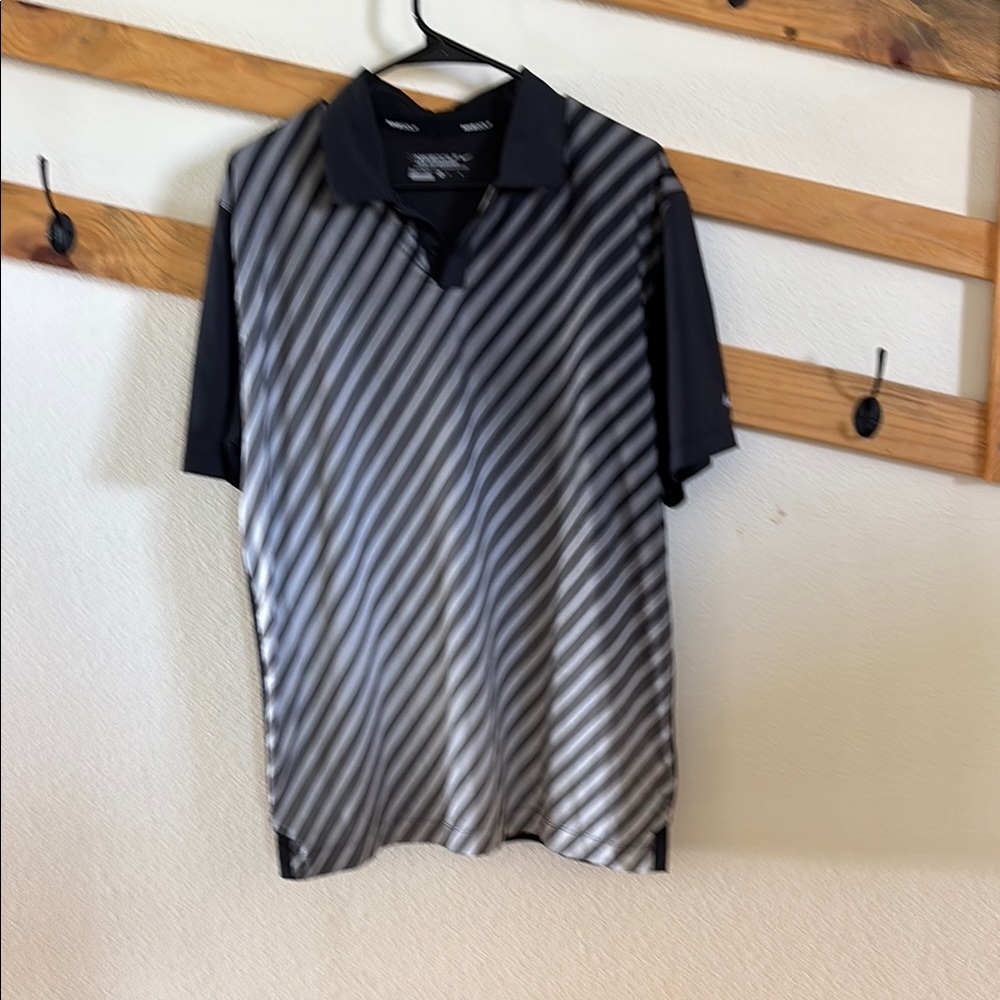 🌸Nike Black and Gray Sporty Polo Shirt